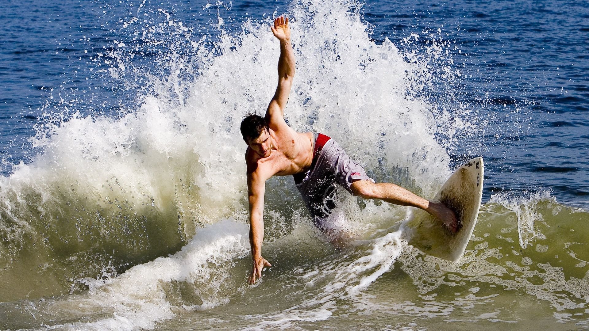开云平台-败者无依，C罗十二连败与教练离职潮背后的体育新逻辑，胜者通吃，败者无依，解析体育新逻辑下的残酷法则